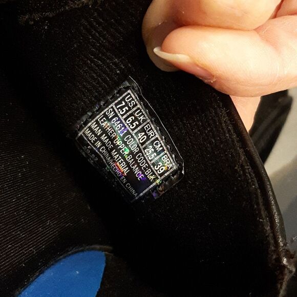 Skechers Black Leather Relaxed Fit Memory Foam Loafers - Picture 9 of 11